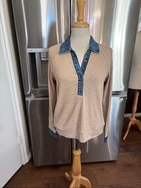 Women's Beige Ribbed Pullover with Denim Trim Collar